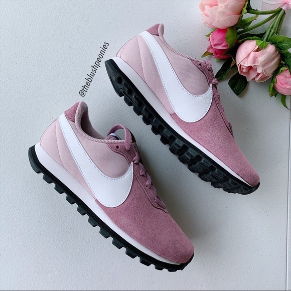 Nike W Pre-Love O.X. NWT - Picture 8 of 13